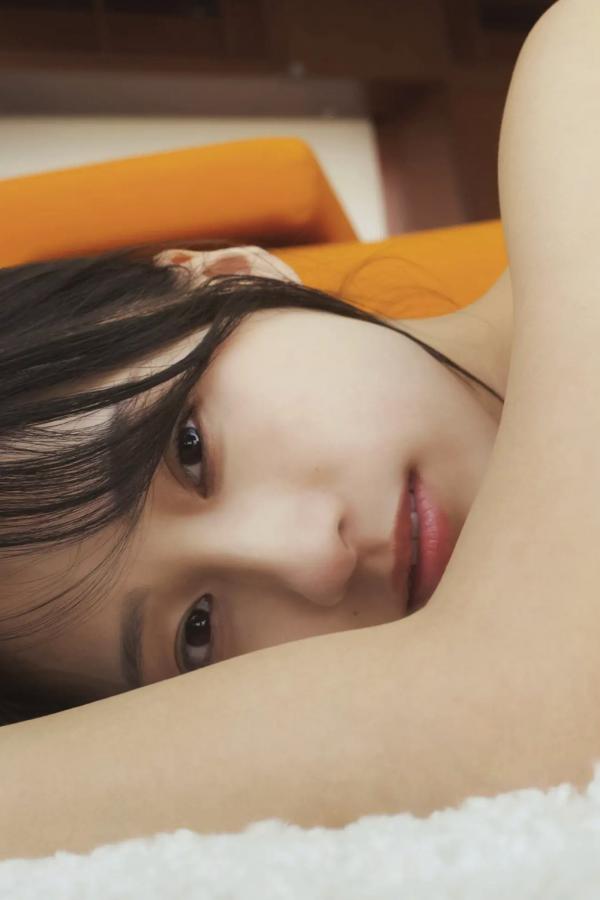 澄田綾乃  澄田綾乃 - あっぷるぱ～い 户外毛衣清新治愈与性感比基尼写真第26张图片
