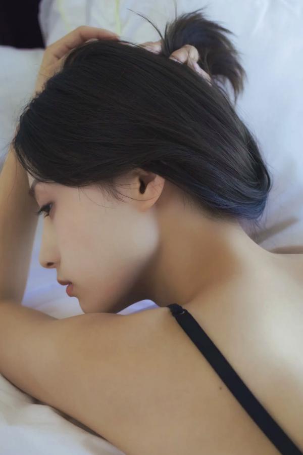 澄田綾乃  澄田綾乃 - あっぷるぱ～い 户外毛衣清新治愈与性感比基尼写真第55张图片