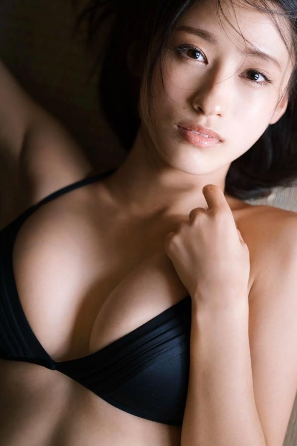 澄田綾乃  澄田綾乃《究極美姉湯2022》温泉比基尼与私房蕾丝内衣性感写真第13张图片