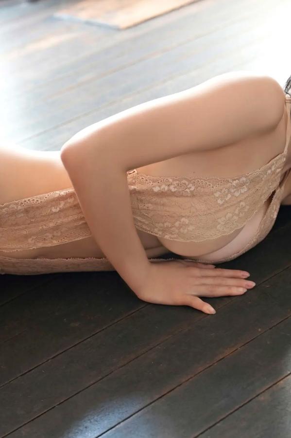 澄田綾乃  澄田綾乃《艶やかなヒミツ》日系蕾丝内衣性感私房大片第63张图片