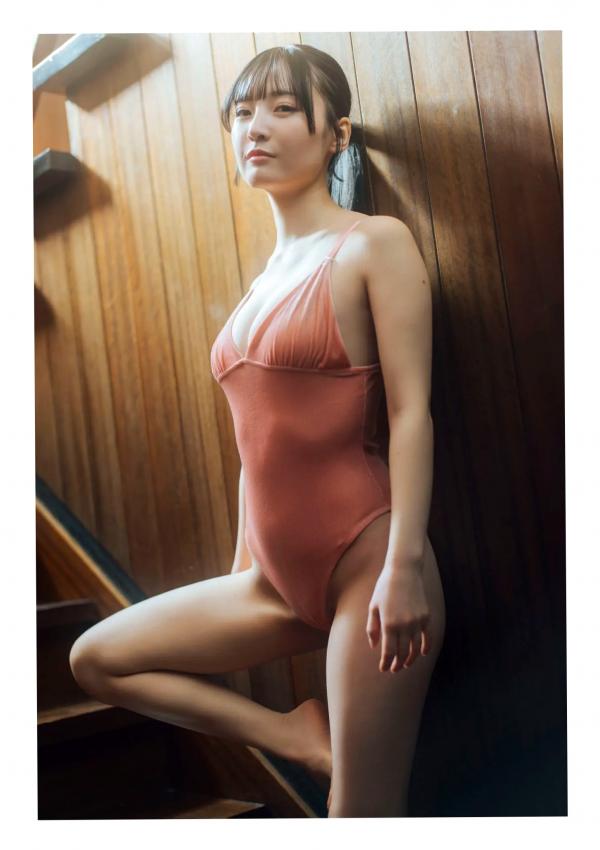 由良梦来 由良ゆら  由良ゆら - 与你共赴温泉治愈之旅，精选私房写真，完美展现比基尼诱惑与迷人身材第24张图片
