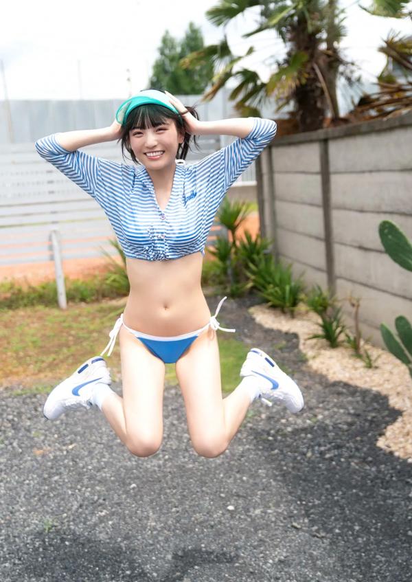 由良梦来 由良ゆら  由良ゆら写真集《“Azatoi”Summer Girl》：夏日泳装比基尼与清纯体操服造型，尽显俏皮可爱与健康性感，元气满满的夏日甜心写真第17张图片