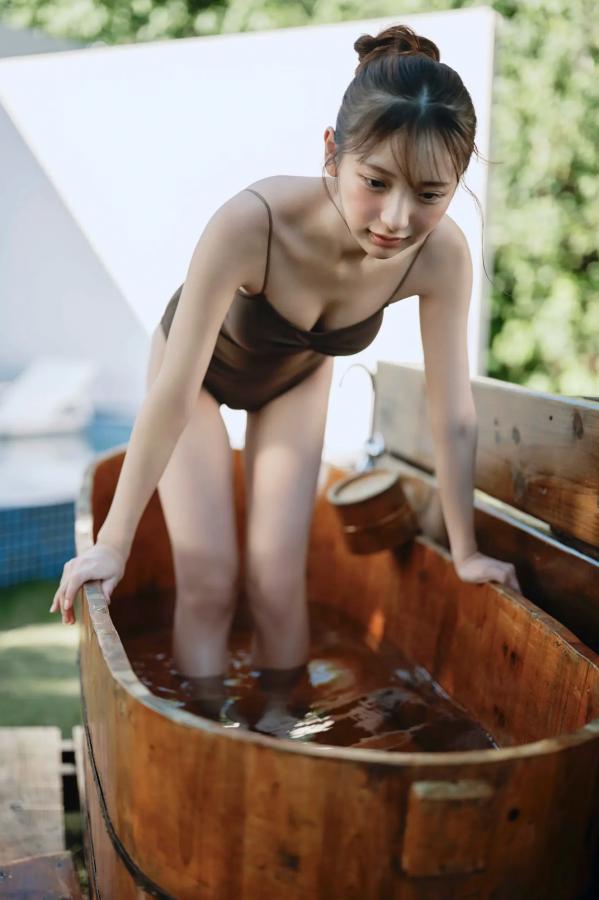 一ノ瀬瑠菜 一之濑瑠菜 一ノ瀬瑠菜 - 新しい風。日系清新比基尼美腿户外写真集 [101P]第64张图片