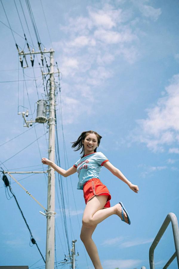 一ノ瀬瑠菜 一之濑瑠菜 《一ノ瀬瑠菜 - あの夏を忘れない》日本清纯女神海边比基尼户外写真第5张图片