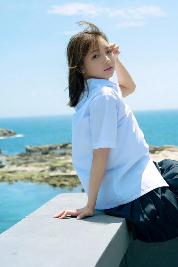 一ノ瀬瑠菜 一之濑瑠菜 《一ノ瀬瑠菜 - あの夏を忘れない》日本清纯女神海边比基尼户外写真第44张图片