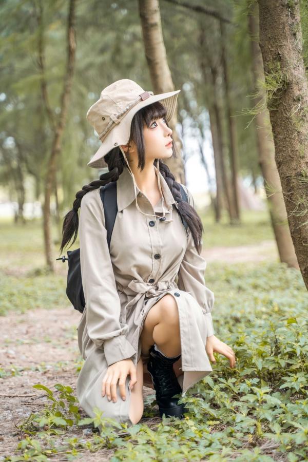 蠢沫沫   蠢沫沫-露营户外探险，童颜巨乳比基尼私房写真，帐篷里的极致诱惑第1张图片