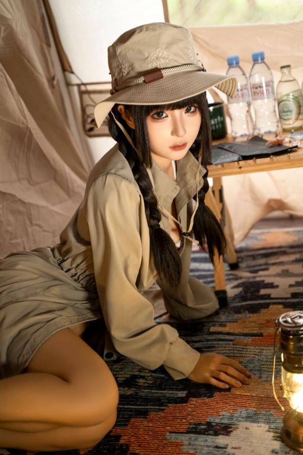 蠢沫沫   蠢沫沫-露营户外探险，童颜巨乳比基尼私房写真，帐篷里的极致诱惑第14张图片