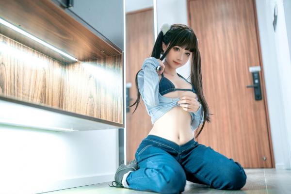 蠢沫沫   蠢沫沫-139-吉他妹妹2.0：极致私房诱惑，半褪牛仔展现唯美蜜桃臀曲线第57张图片
