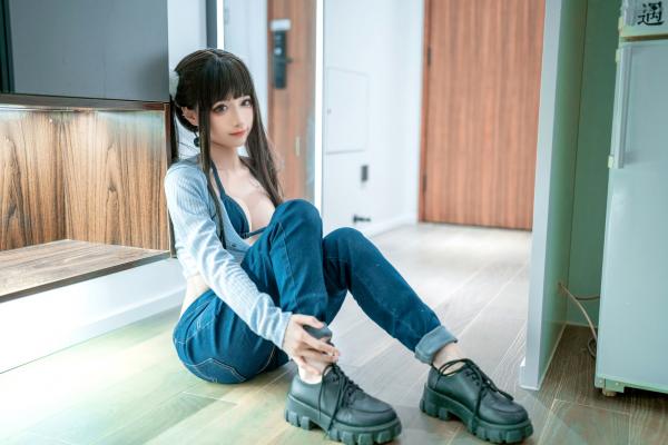 蠢沫沫   蠢沫沫-139-吉他妹妹2.0：极致私房诱惑，半褪牛仔展现唯美蜜桃臀曲线第58张图片