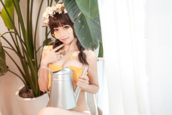 蠢沫沫   蠢沫沫-124-《尖耳国度》花精灵 - 唯美花丛风格，精灵耳造型，私房写真美腿，角色扮演，极致诱惑第17张图片