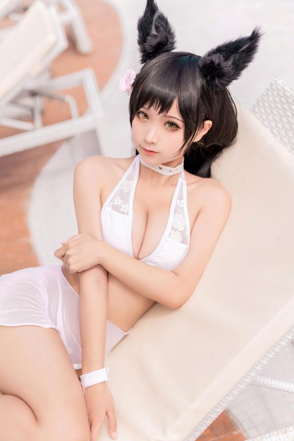 蠢沫沫   蠢沫沫 - 碧蓝航线爱宕泳装角色扮演，泳池边的诱惑女神，清纯与性感并存，顶级Cosplay高清套图第3张图片
