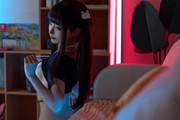 蠢沫沫   蠢沫沫-144-健身环Gamer Girl私房写真，沉浸式游戏少女诱惑装扮，甜美颜值与火辣身材，打造治愈又心动的宅家风摄影大片第34张图片
