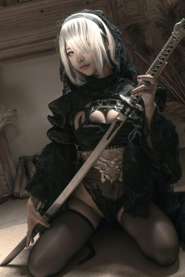 蠢沫沫   《蠢沫沫-099-尼尔纪元-黑花嫁》高颜值网红Cosplay角色扮演，性感暗黑婚纱丝袜诱惑，极致冷艳御姐范第3张图片
