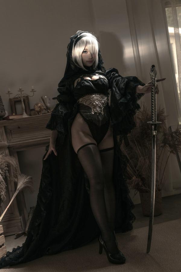 蠢沫沫   《蠢沫沫-099-尼尔纪元-黑花嫁》高颜值网红Cosplay角色扮演，性感暗黑婚纱丝袜诱惑，极致冷艳御姐范第4张图片