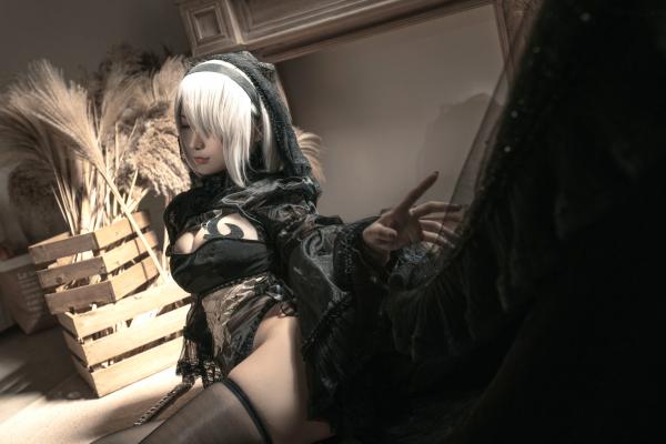 蠢沫沫   《蠢沫沫-099-尼尔纪元-黑花嫁》高颜值网红Cosplay角色扮演，性感暗黑婚纱丝袜诱惑，极致冷艳御姐范第19张图片
