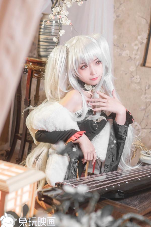 蠢沫沫   蠢沫沫-092-旗袍萝莉cosplay，银发古典古琴私房写真，性感与清纯碰撞的诱人尤物第8张图片
