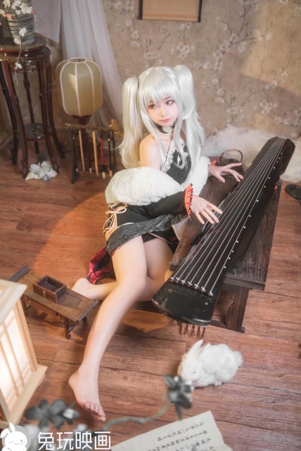 蠢沫沫   蠢沫沫-092-旗袍萝莉cosplay，银发古典古琴私房写真，性感与清纯碰撞的诱人尤物第27张图片