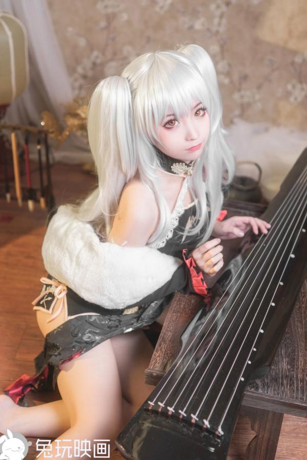 蠢沫沫   蠢沫沫-092-旗袍萝莉cosplay，银发古典古琴私房写真，性感与清纯碰撞的诱人尤物第29张图片