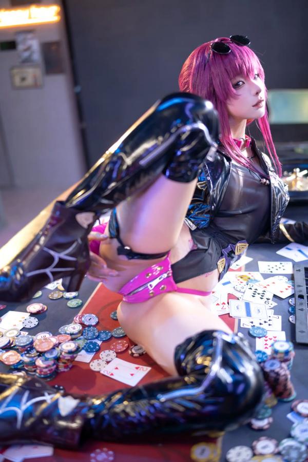 蠢沫沫   蠢沫沫 - 崩坏星穹铁道卡芙卡Cosplay，赌场主题私房性感美臀大尺度尤物写真 [154P]第68张图片