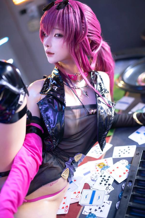 蠢沫沫   蠢沫沫 - 崩坏星穹铁道卡芙卡Cosplay，赌场主题私房性感美臀大尺度尤物写真 [154P]第70张图片