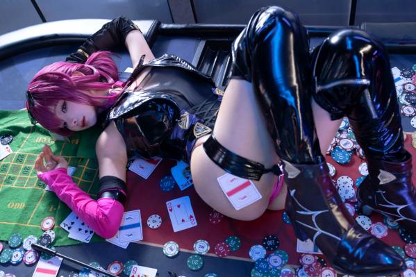 蠢沫沫   蠢沫沫 - 崩坏星穹铁道卡芙卡Cosplay，赌场主题私房性感美臀大尺度尤物写真 [154P]第99张图片