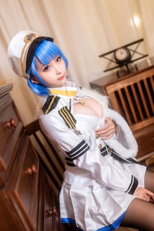 蠢沫沫   蠢沫沫-086-恰巴耶夫原皮：绝美高颜值Coser，完美驾驭海军制服，展示极致诱惑黑丝美腿，画面养眼！第25张图片