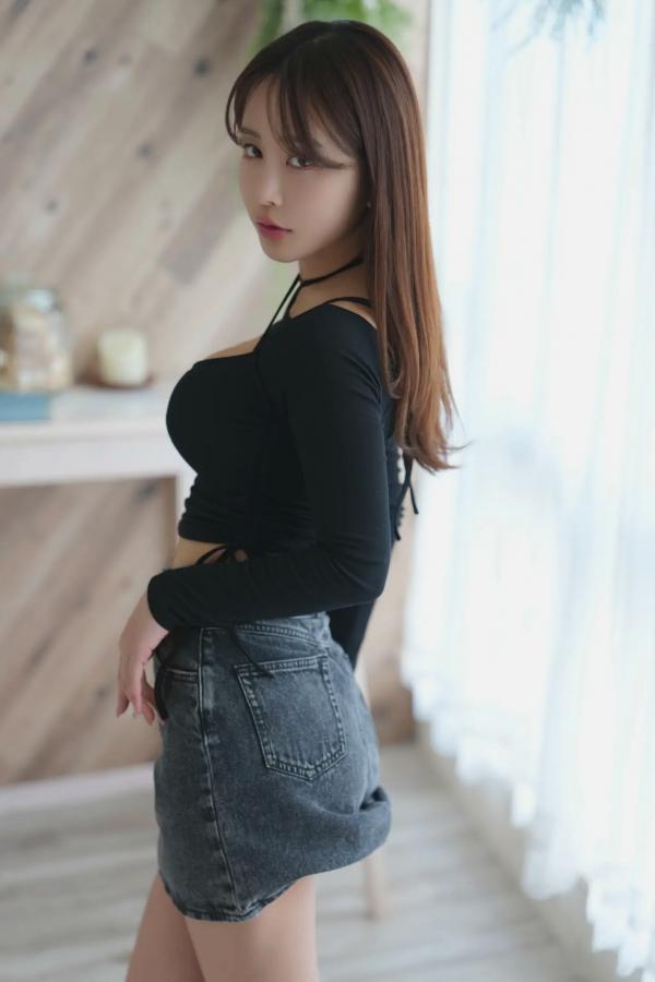 いくみ 呑田郁美  いくみ – (193iKkyu3) [Fantia] 2025年05月合集，唯美私房照、性感角色扮演与浴室湿身诱惑，女神绝美身姿 [216P]第29张图片