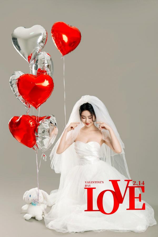 年年Nnian 年年  年年Nnian-LOVE-情人节特别篇：纯白婚纱私房照，心形气球浪漫诱惑与清纯甜美的碰撞第3张图片
