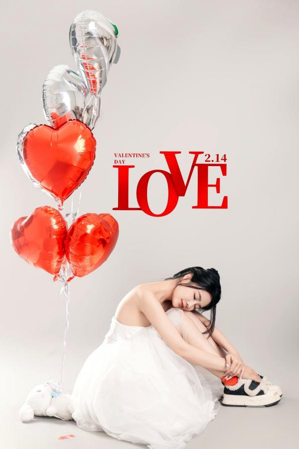 年年Nnian 年年  年年Nnian-LOVE-情人节特别篇：纯白婚纱私房照，心形气球浪漫诱惑与清纯甜美的碰撞第38张图片