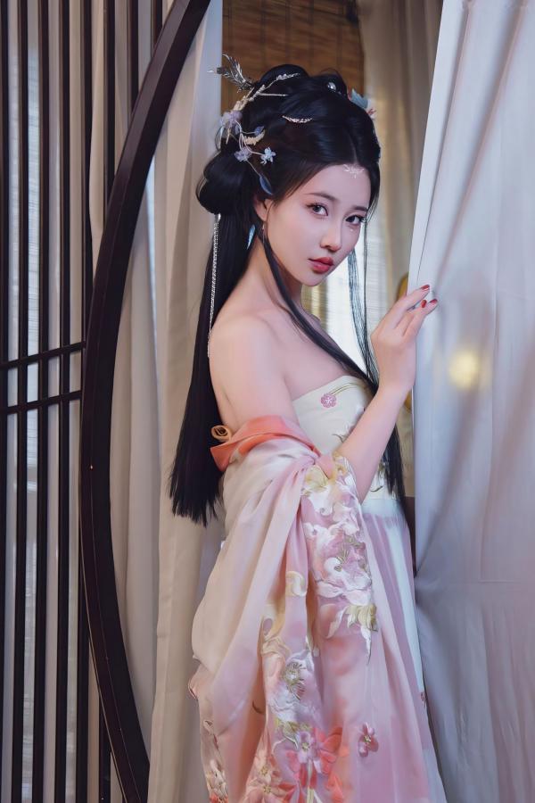 年年Nnian 年年  年年-霓裳：国风古韵唯美大片，极致迷人私房艺术写真第3张图片
