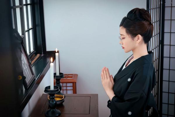 年年Nnian 年年  年年-未亡人角色扮演，极品诱惑私房照，日式典雅与别样性感风，氛围感十足第7张图片