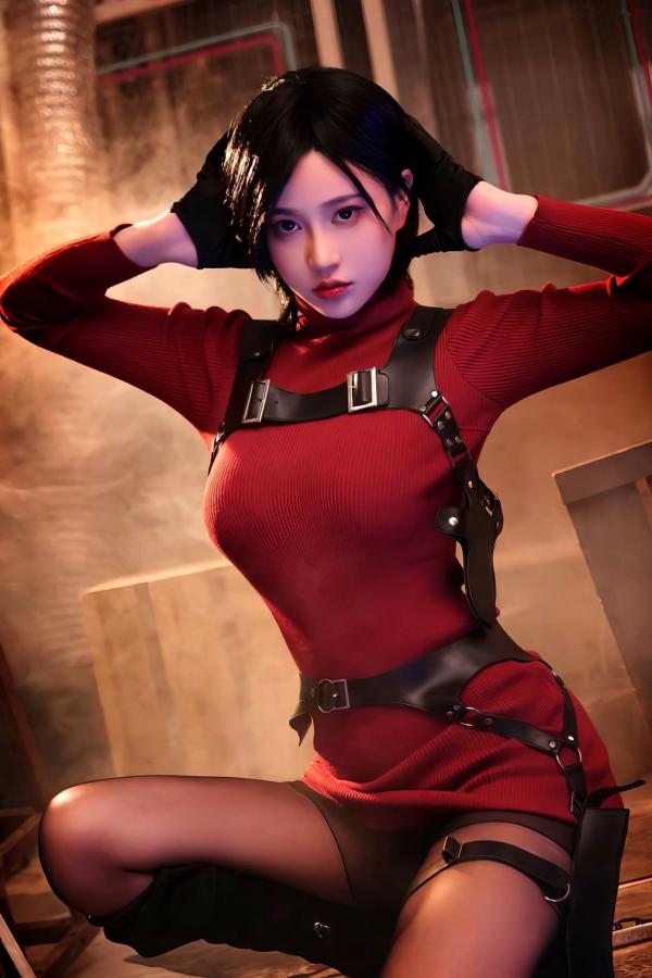 年年Nnian 年年  年年-艾达-Ada-Wong-生化危机特工角色扮演，工业风场景下的极致演绎，冷艳气质与火辣身材完美融合第29张图片