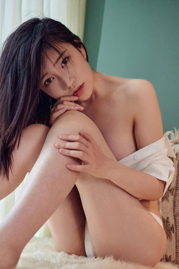 年年Nnian 年年  年年-纯粹的欲望女友私房照，白衬衫诱惑极致身材写真第16张图片