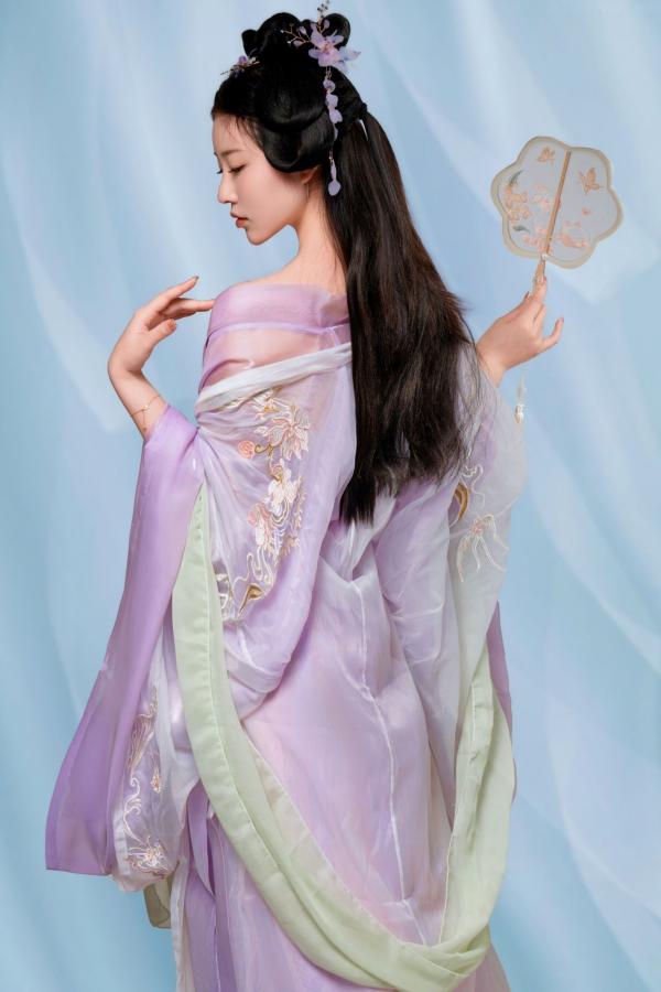 年年Nnian 年年  年年Nnian-春日之時：古风汉服温婉美人，唯美艺术私房视觉盛宴第4张图片