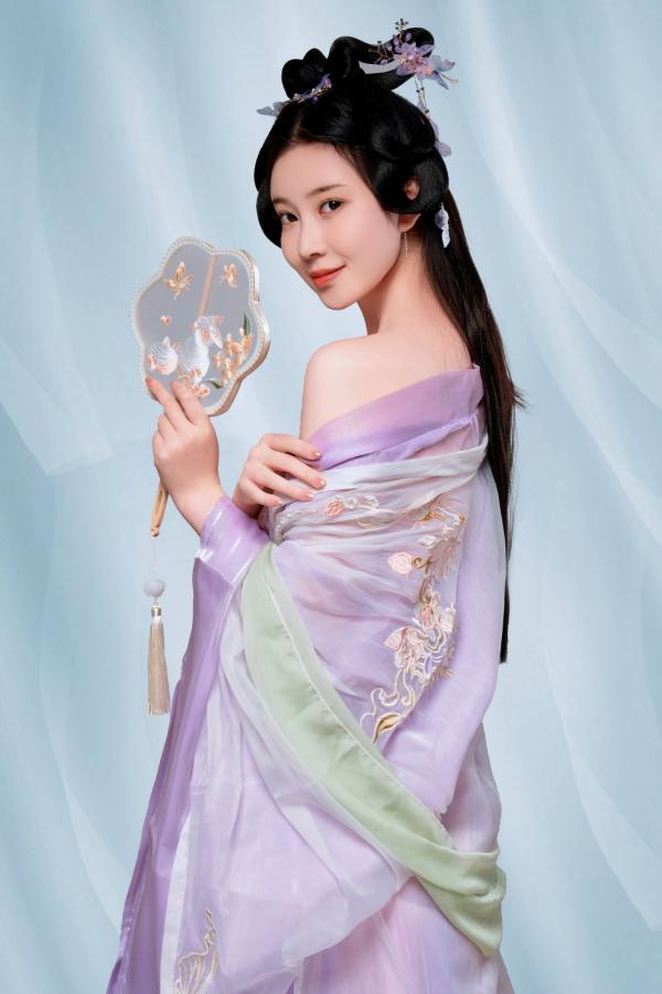 年年Nnian 年年  年年Nnian-春日之時：古风汉服温婉美人，唯美艺术私房视觉盛宴第5张图片