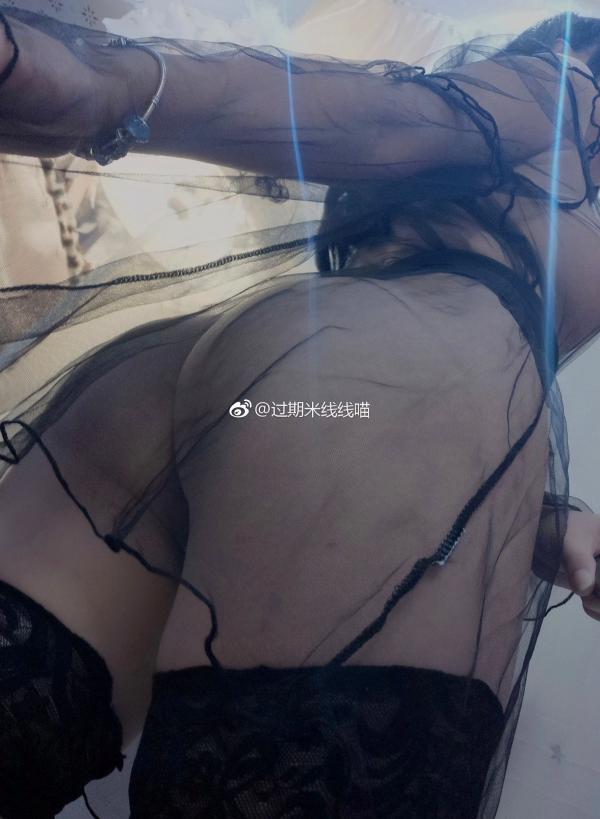 过期米线线喵   过期米线线喵-016-黑纱：透视薄纱诱惑，极致黑丝长袜，大胆私房大尺度写真第18张图片