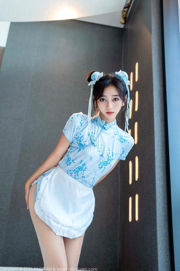 时安安Camellia 时安安  [XINGYAN]星颜社 2025.10.22 Vol.414 时安安：旗袍女仆装扮，白嫩丝袜诱惑，绝美曲线写真第16张图片