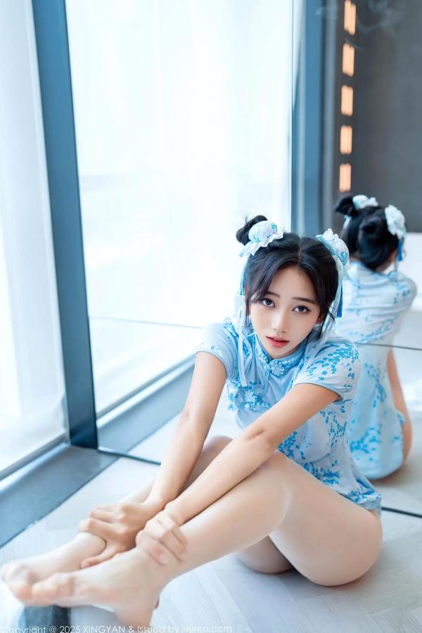 时安安Camellia 时安安  [XINGYAN]星颜社 2025.10.22 Vol.414 时安安：旗袍女仆装扮，白嫩丝袜诱惑，绝美曲线写真第59张图片