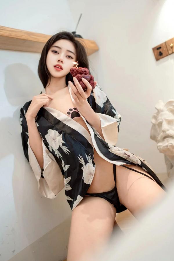 时安安Camellia 时安安  时安安 - 唯美花卉和服私房写真，极致诱惑与室内魅影 [90P]第67张图片