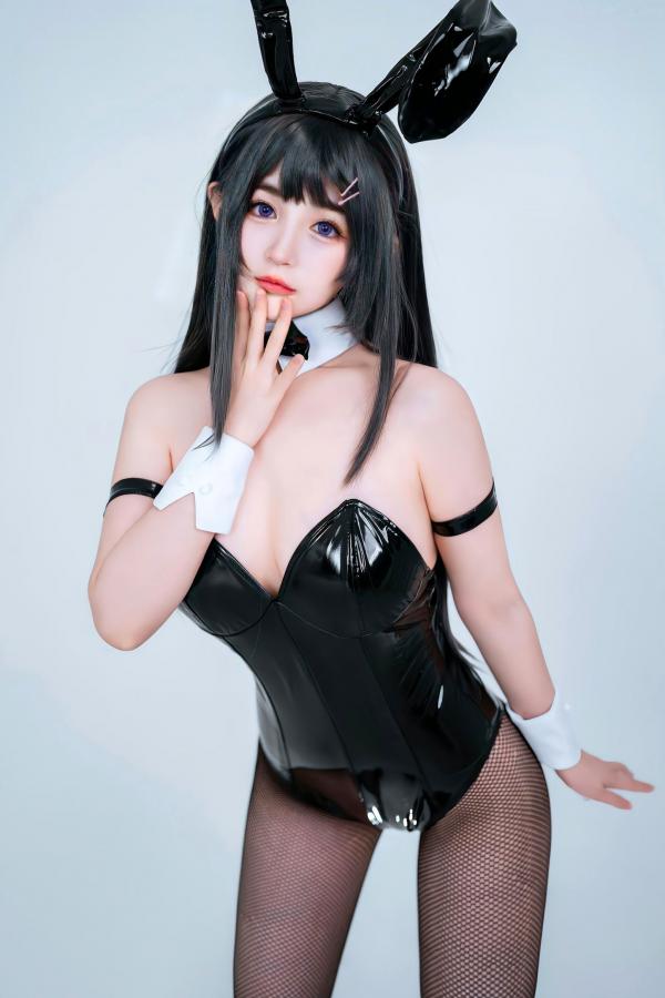 桜井宁宁 樱井宁宁  桜井宁宁-061-麻衣兔女郎：性感漆皮连体衣网袜私房照，妩媚动人，极具诱惑的cosplay造型第40张图片