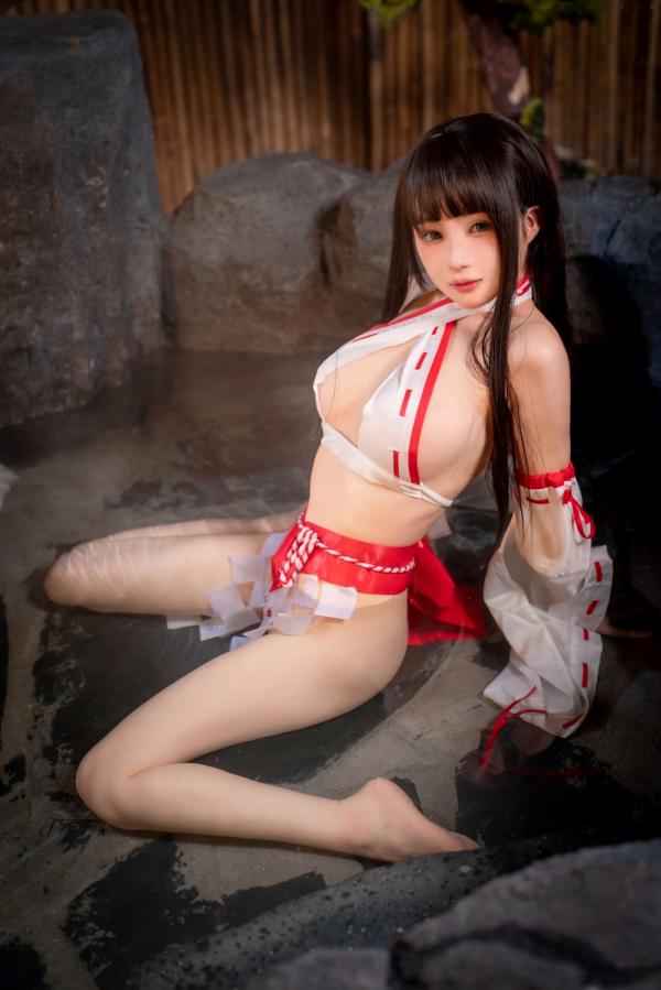 桜井宁宁 樱井宁宁  桜井宁宁-045-纯洁巫女：温泉氤氲大尺度私房，极致纯欲和风诱惑第2张图片
