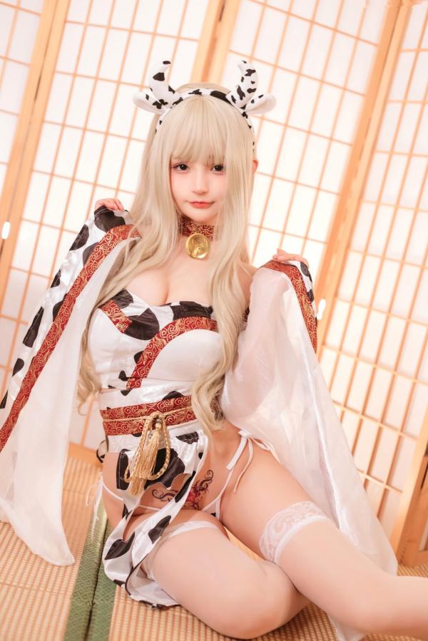 桜井宁宁 樱井宁宁  桜井宁宁-043-奶牛娘角色扮演写真，和风私房诱惑，极致身材曲线，纯欲脸蛋，高颜值极品女神大尺度美图第19张图片