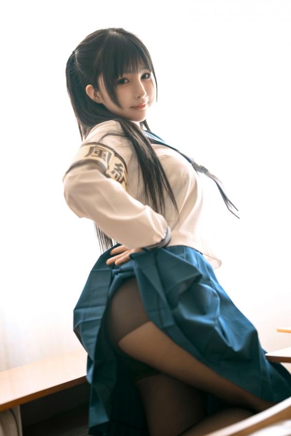 桜井宁宁 樱井宁宁  桜井宁宁-048-风纪委员：校园制服诱惑与黑丝角色扮演，演绎禁忌美学的极致性感写真第37张图片
