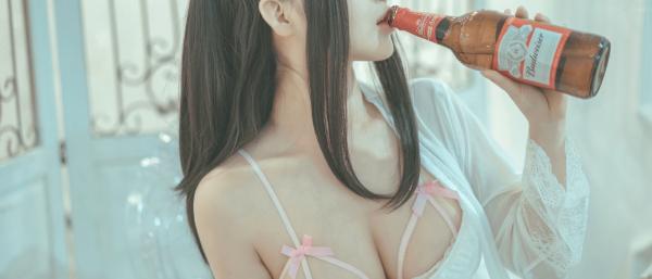 桜井宁宁 樱井宁宁  桜井宁宁-038-叫兽的恶作剧兄妹篇：清纯校服与性感蕾丝内衣私房照，演绎极致少女诱惑第133张图片