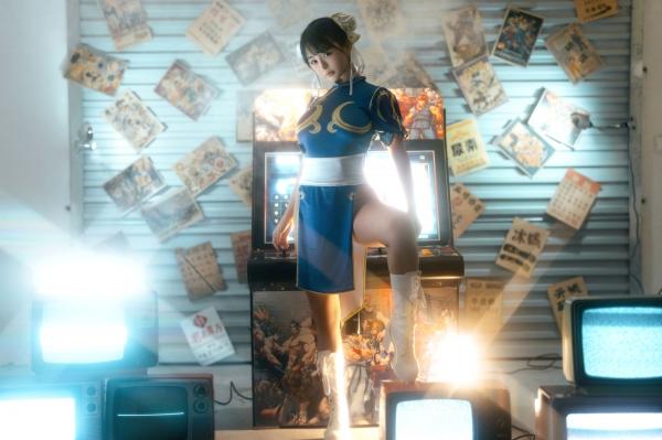 桜井宁宁 樱井宁宁  桜井宁宁-电玩春丽Cosplay，极品女神还原经典，极致身材尽显诱惑魅力第12张图片
