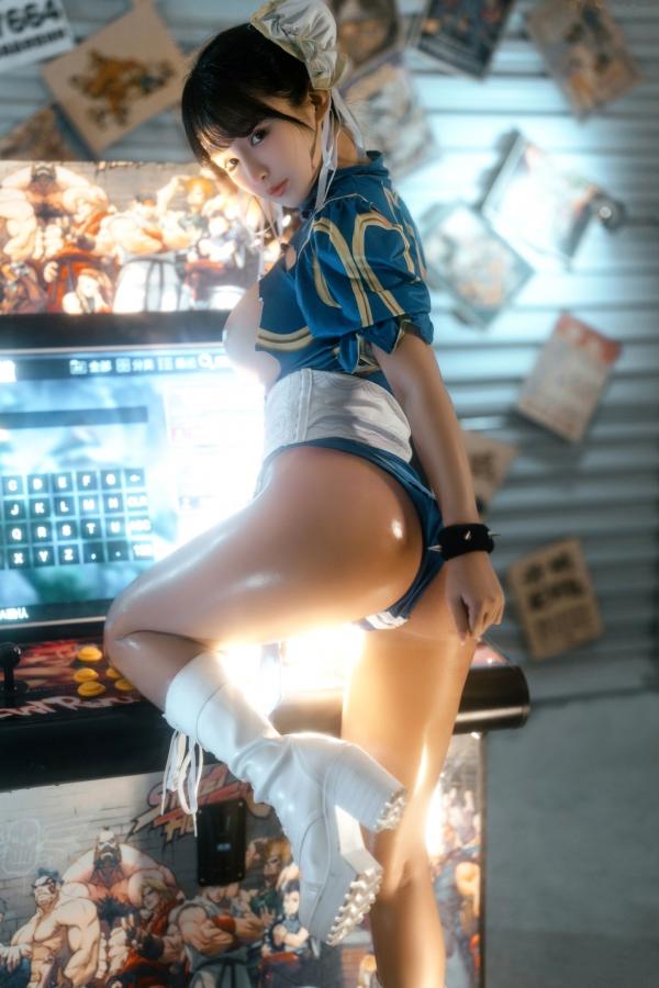 桜井宁宁 樱井宁宁  桜井宁宁-电玩春丽Cosplay，极品女神还原经典，极致身材尽显诱惑魅力第38张图片