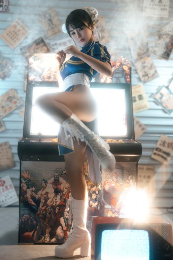 桜井宁宁 樱井宁宁  桜井宁宁-电玩春丽Cosplay，极品女神还原经典，极致身材尽显诱惑魅力第45张图片
