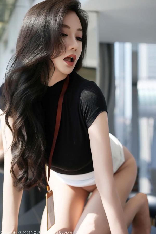 心妍小公主 李妍曦  [YouMi]尤蜜荟 Vol.1144 心妍小公主：职场工牌装制服诱惑，极品身材展现迷人OL风格 [79P]第57张图片