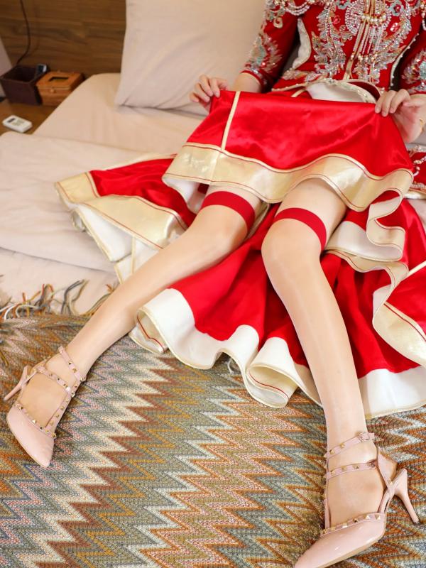李霜 梨霜儿  梨霜儿 - 绝美古风秀禾服私房写真，极致东方古典魅力与性感魅惑的碰撞 [113P]第56张图片