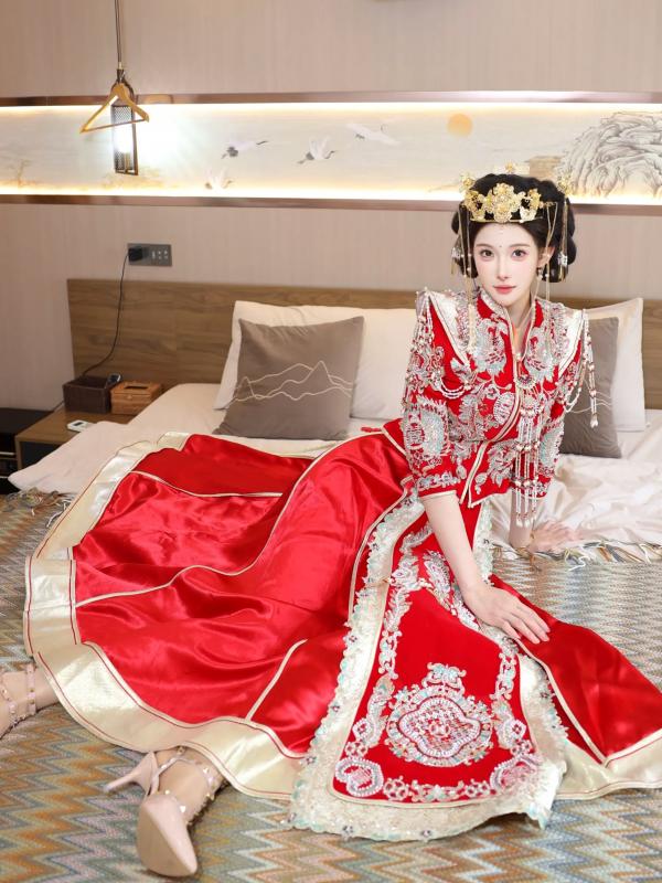 李霜 梨霜儿  梨霜儿 - 绝美古风秀禾服私房写真，极致东方古典魅力与性感魅惑的碰撞 [113P]第67张图片